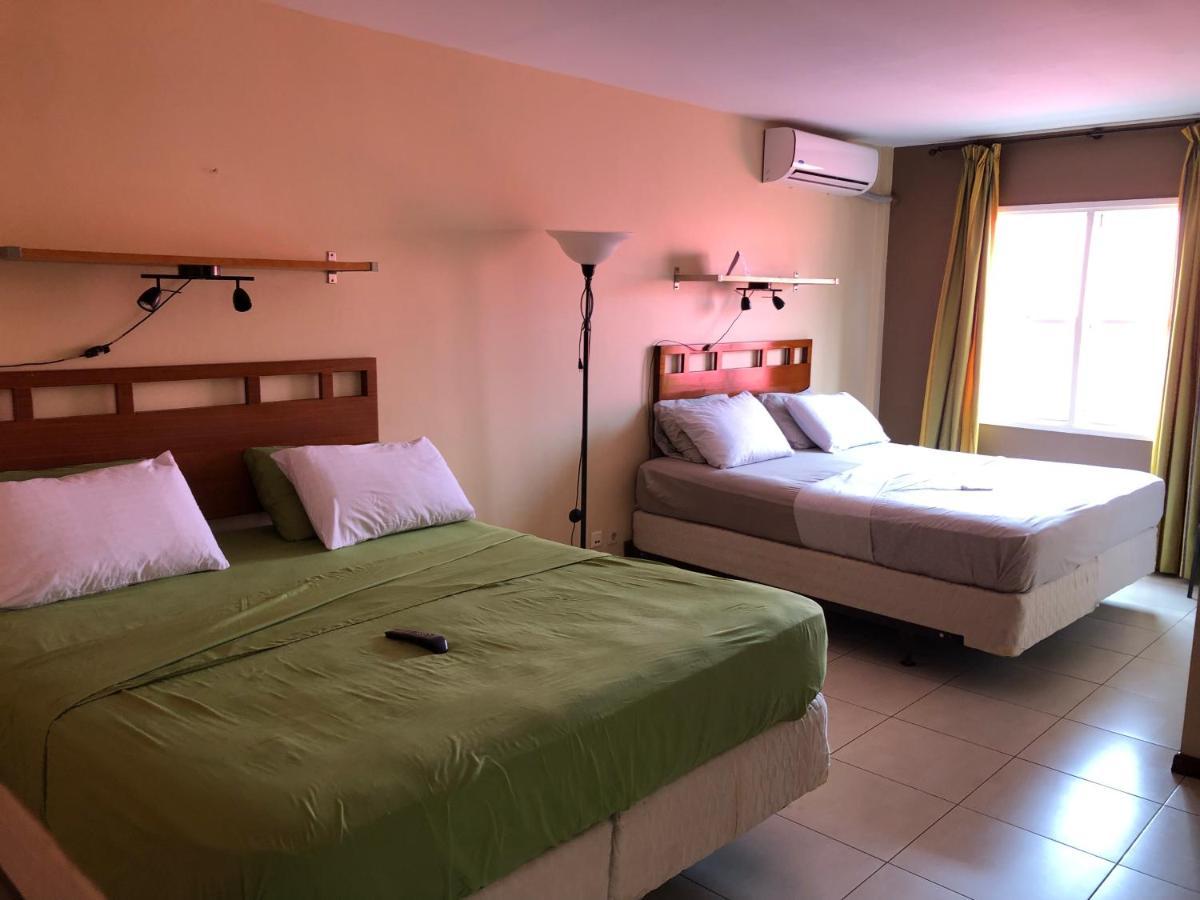 101 Suites Paramaribo Extérieur photo