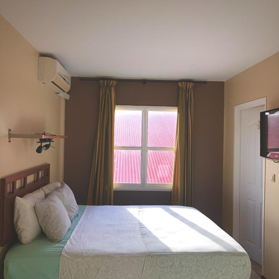 101 Suites Paramaribo Extérieur photo