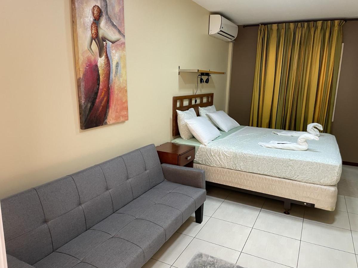 101 Suites Paramaribo Extérieur photo