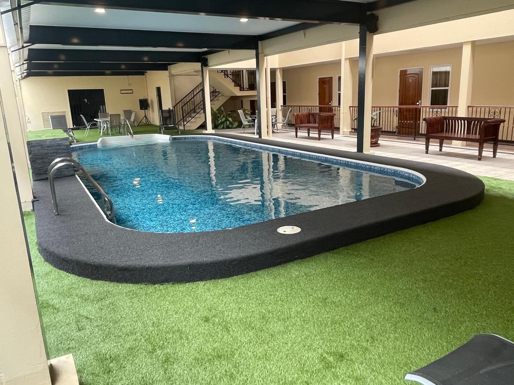 101 Suites Paramaribo Extérieur photo